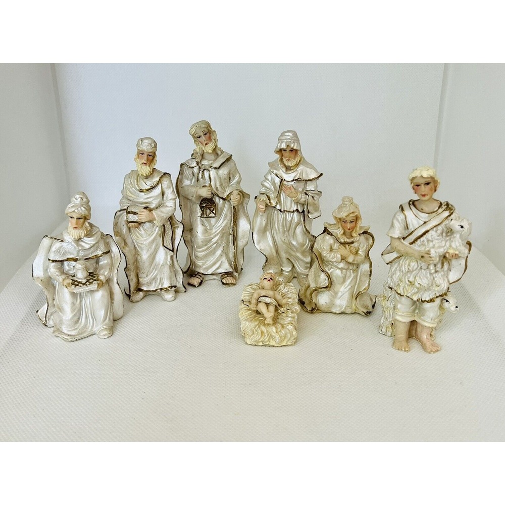 Vintage‎ Nativity Scene Lot 7  Creche Baby Jesus Joseph Mary Wisemen Shepherd
